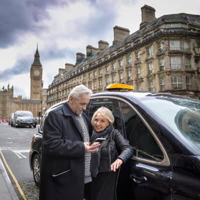 Leaving a review for your Uber ride with my UK eSIM